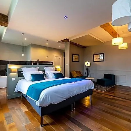 Maison Mathilde Bed and Breakfast 3*